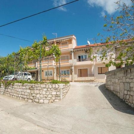 Banjol Apartments Dusa מראה חיצוני תמונה