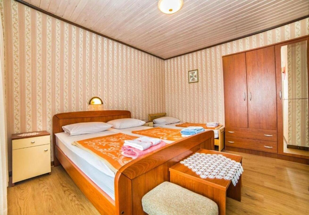 Banjol Apartments Dusa מראה חיצוני תמונה