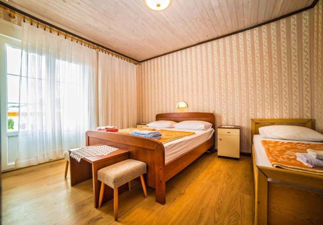 Banjol Apartments Dusa מראה חיצוני תמונה