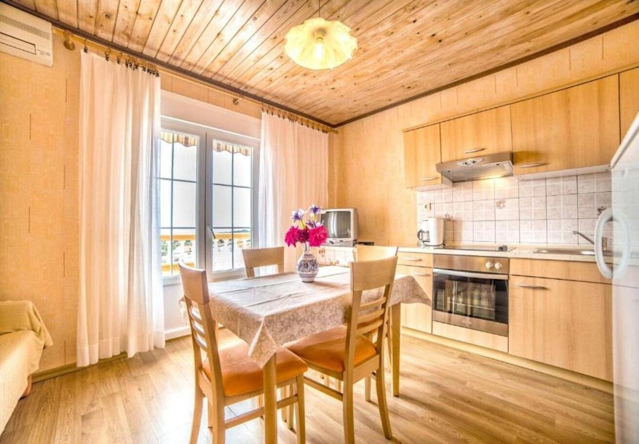 Banjol Apartments Dusa מראה חיצוני תמונה