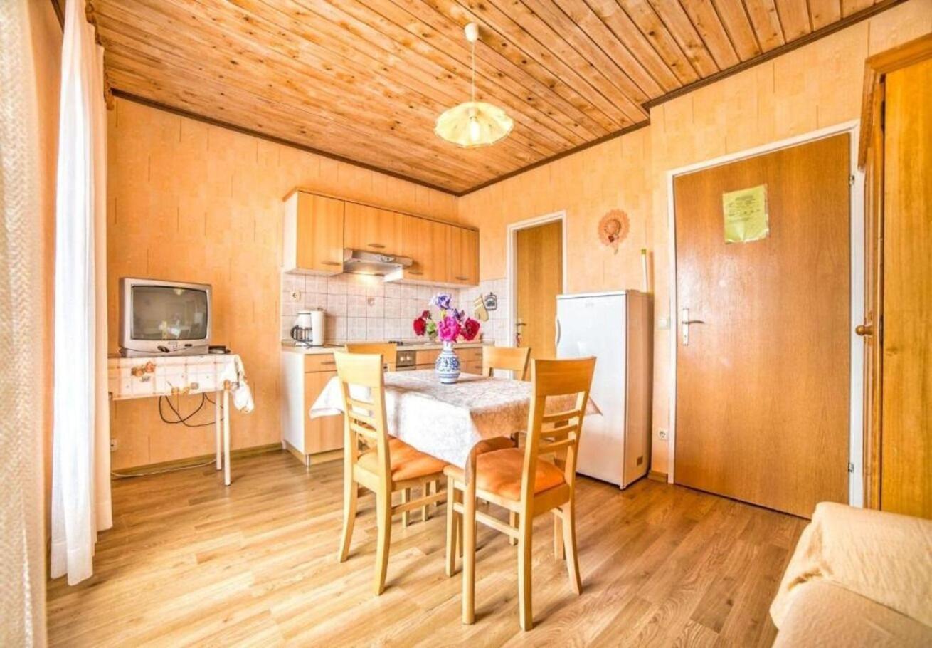 Banjol Apartments Dusa מראה חיצוני תמונה